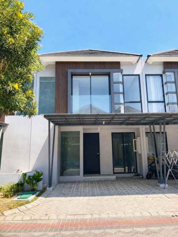 dijual rumah grand pakuwon tandes