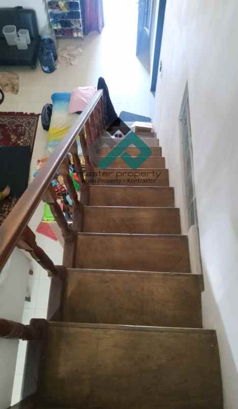 dijual rumah grand sharon residence