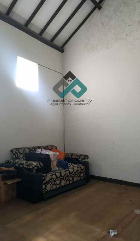 dijual rumah grand sharon residence