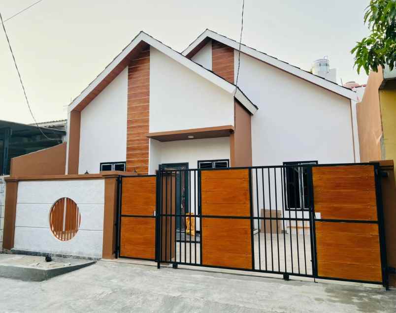 dijual rumah harapan indah 1 perumahan