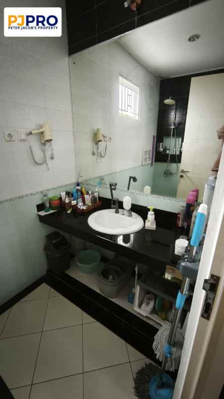 dijual rumah harapan indah cluster ifolia
