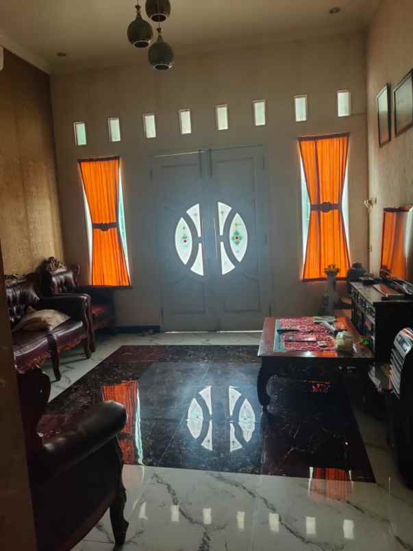 dijual rumah hook di villa indah permai bekasi utara