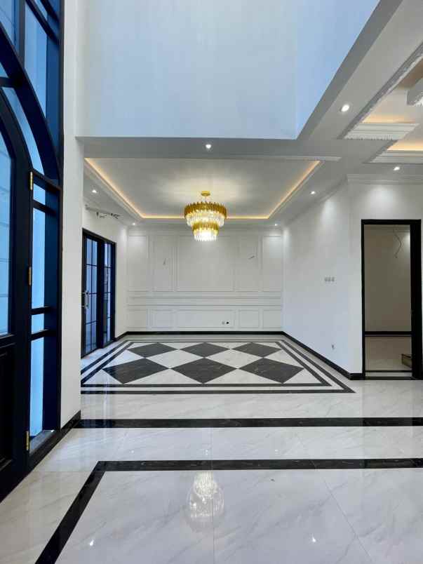 dijual rumah jagakarsa