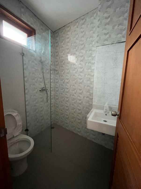 dijual rumah jagakarsa jaksel