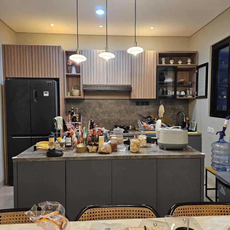 dijual rumah jakarta garden city cakung