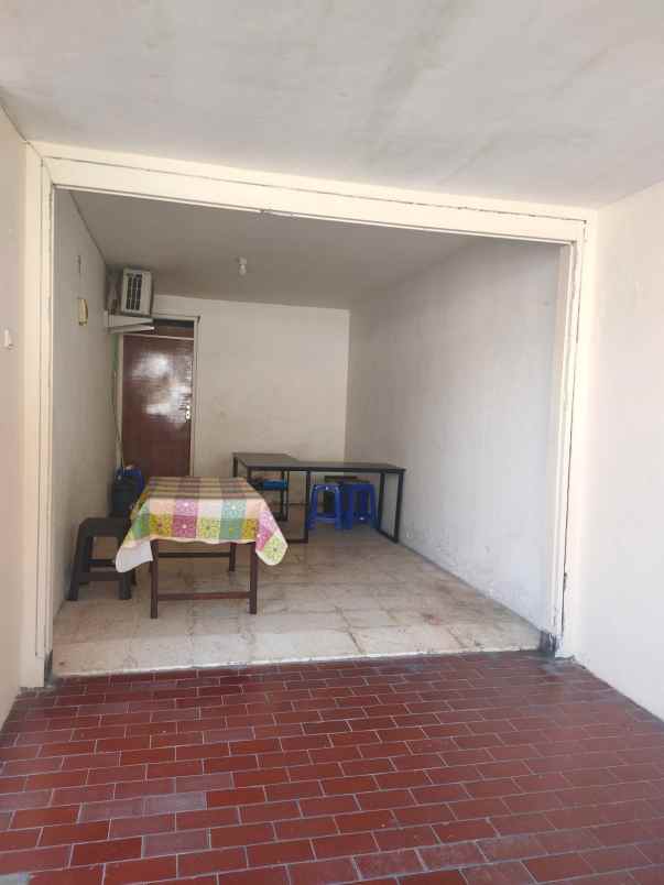 dijual rumah jalan baruk utara