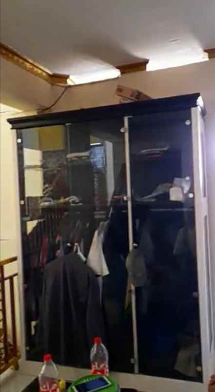 dijual rumah jalan bidara cina