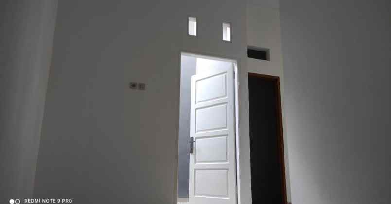 dijual rumah jalan bintara iv bekasi barat