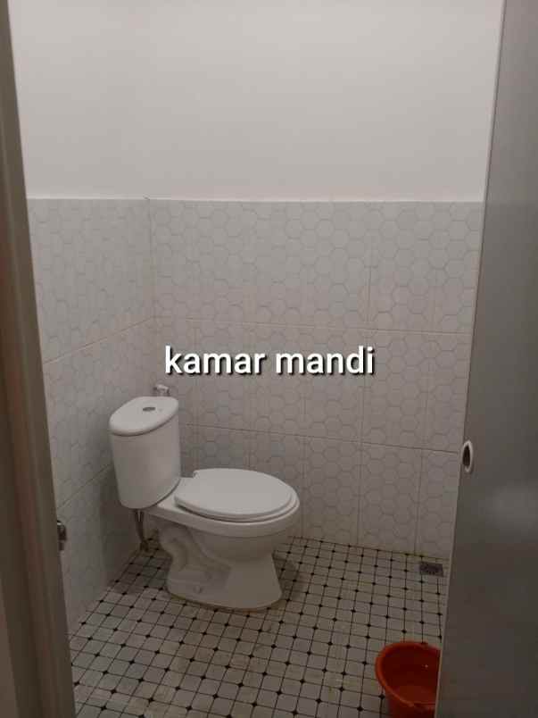 dijual rumah jalan rawa bola