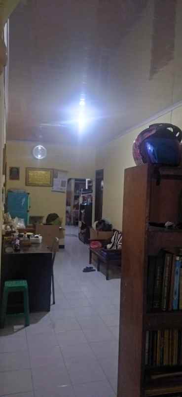 dijual rumah jalan tampomas sampangan