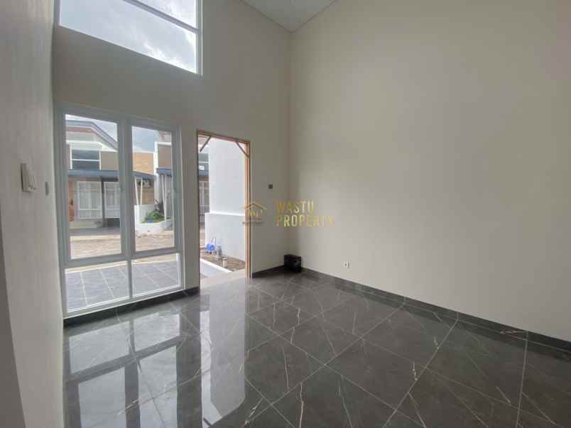 dijual rumah jalan wonosalam losari