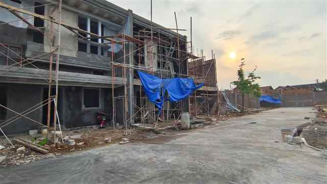 dijual rumah jati waringin pondok gede