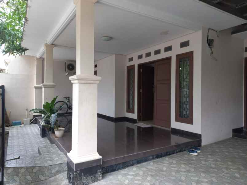 dijual rumah jatiasih