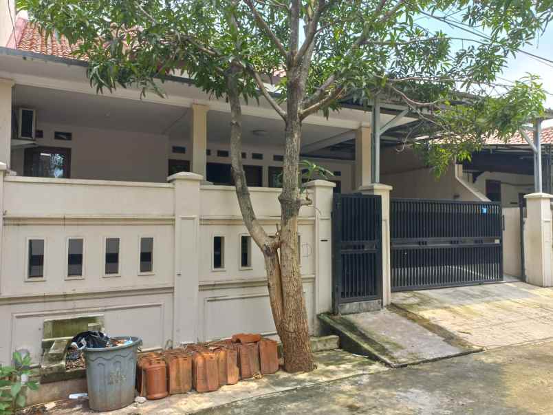 dijual rumah jatiasih