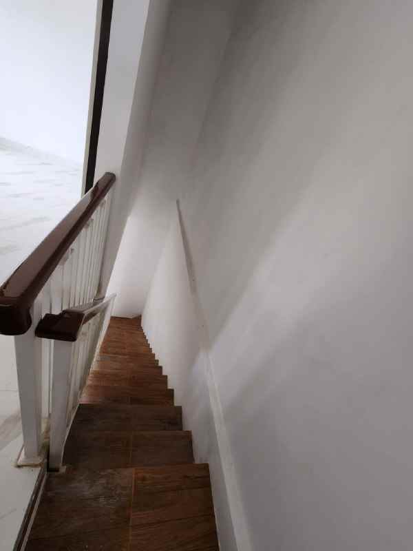 dijual rumah jelidro