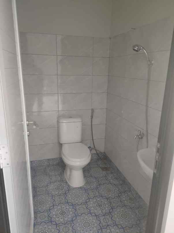 dijual rumah jl citeureup sindangpanon