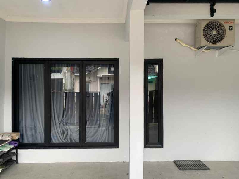 dijual rumah jl godean km 8