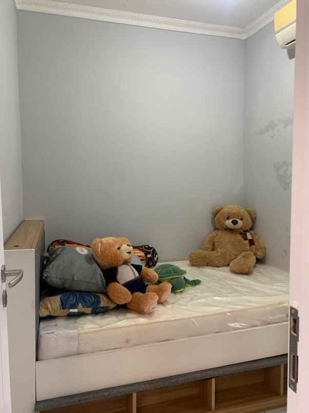 dijual rumah jl godean km 8