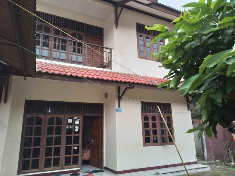 dijual rumah jl haji naman pondok