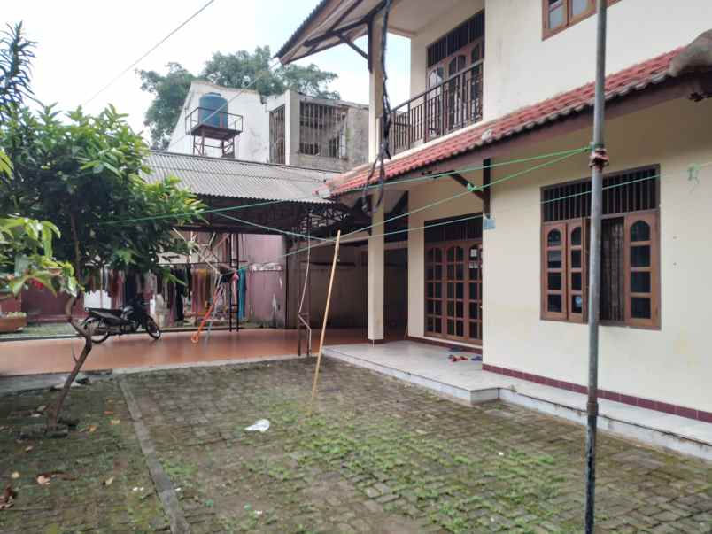 dijual rumah jl haji naman pondok