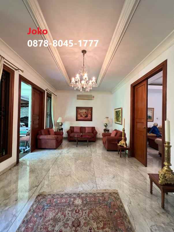 dijual rumah jl hang tuah