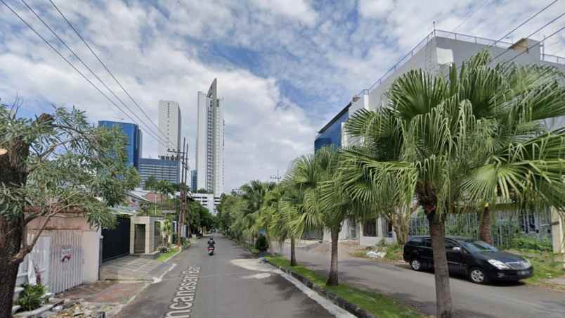 dijual rumah jl kencanasari barat