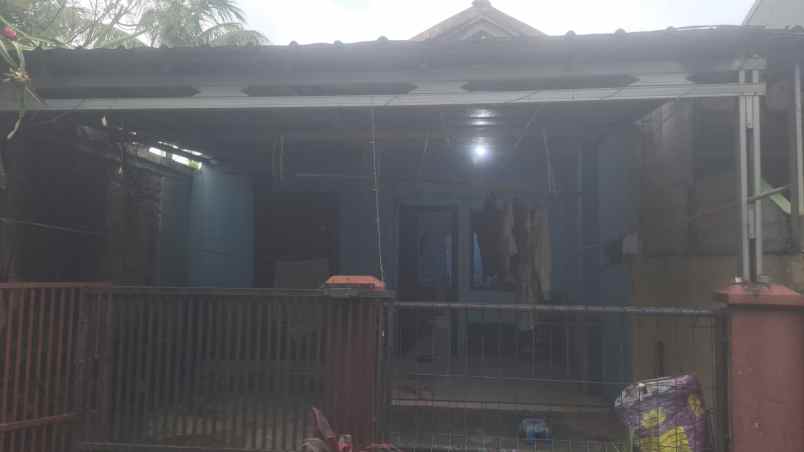 dijual rumah jl lingkungan 2 citatah