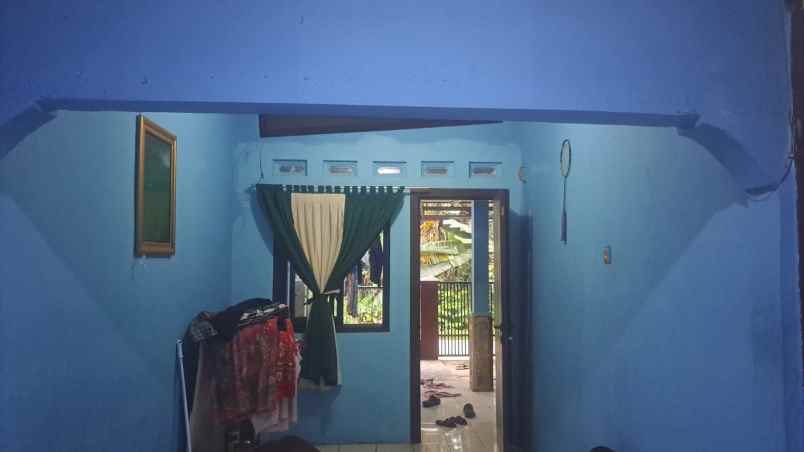 dijual rumah jl lingkungan 2 citatah