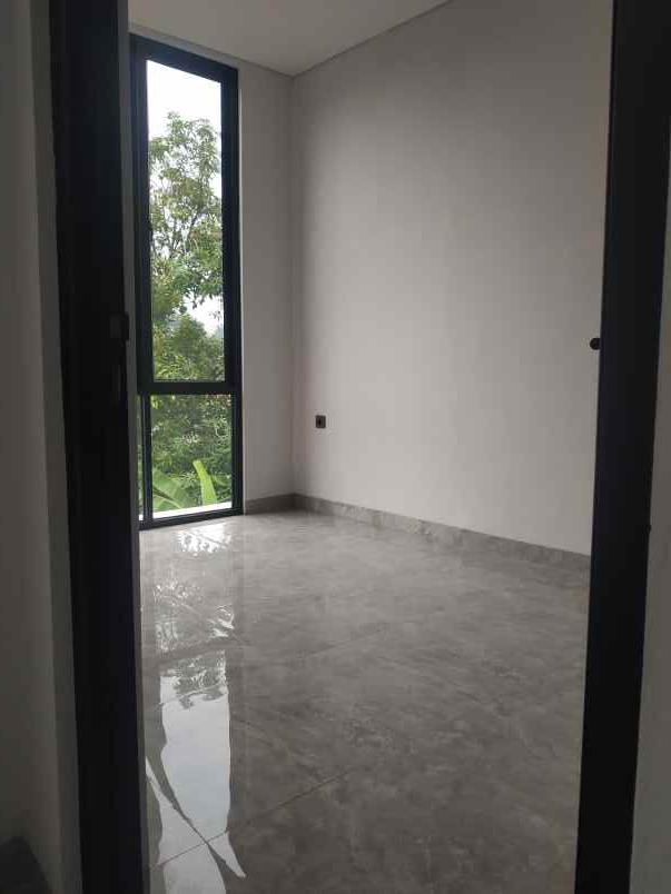 dijual rumah jl m kahfi