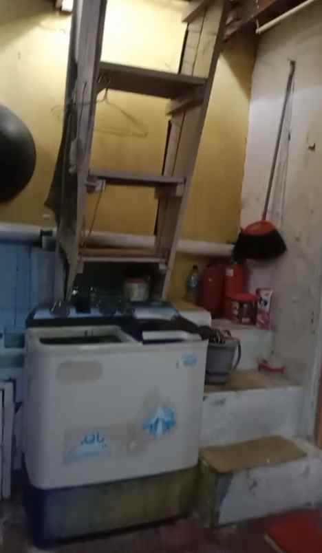 dijual rumah jl mahakam