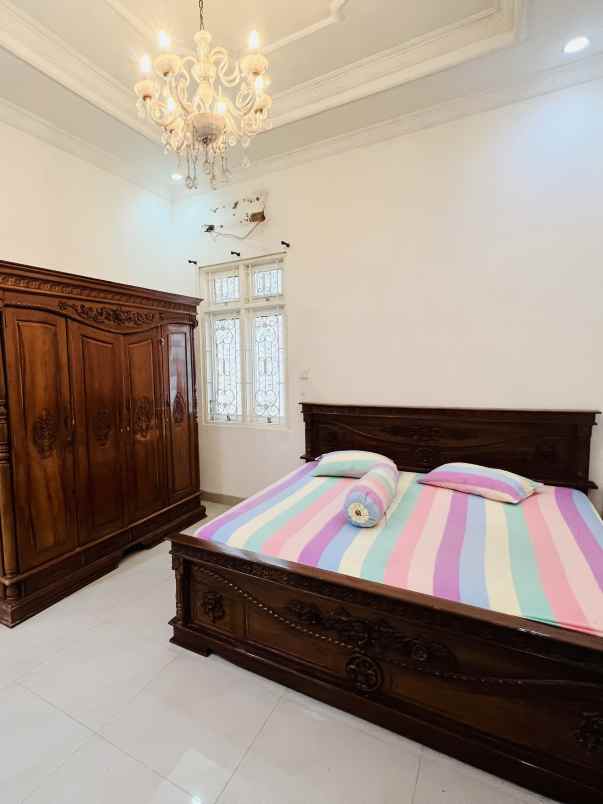 dijual rumah jl muncang no 54 b lagia