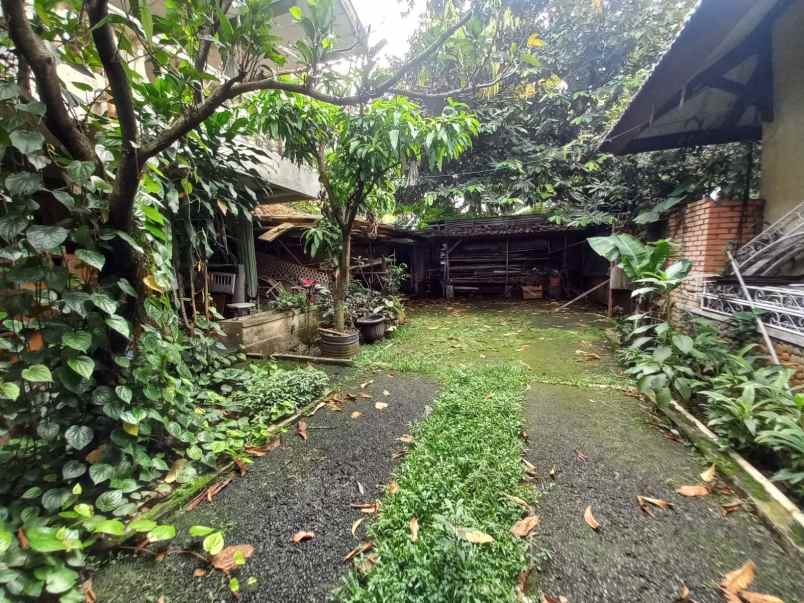 dijual rumah jl raya pajajaran sukasari