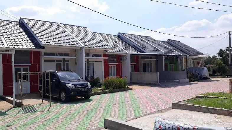 dijual rumah jl sengon rt 1 cijengkol