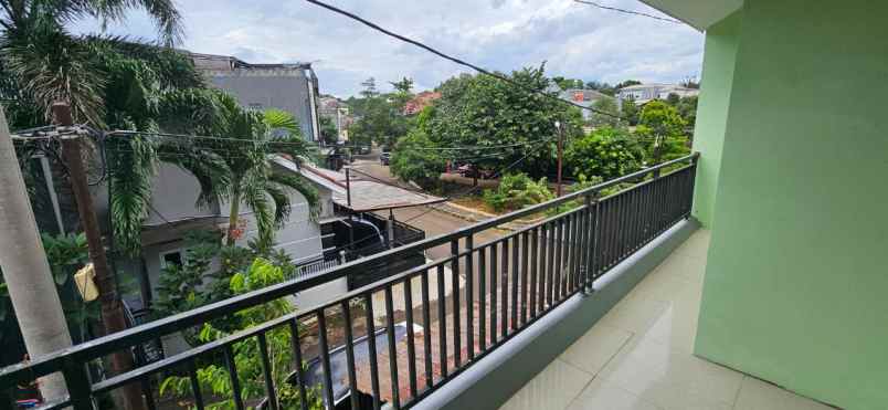 dijual rumah jl t wiradiredja cimahpar