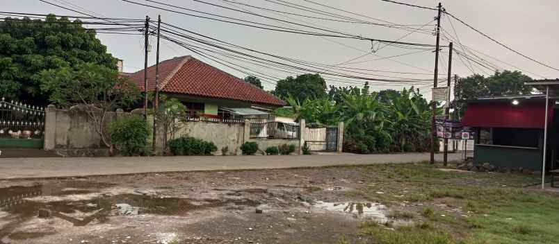 dijual rumah jln bumi pancoran mas
