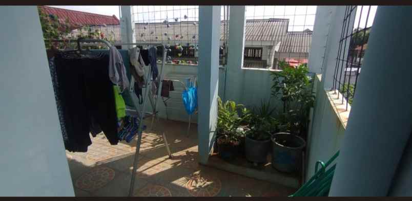 dijual rumah jln margonda raya depok