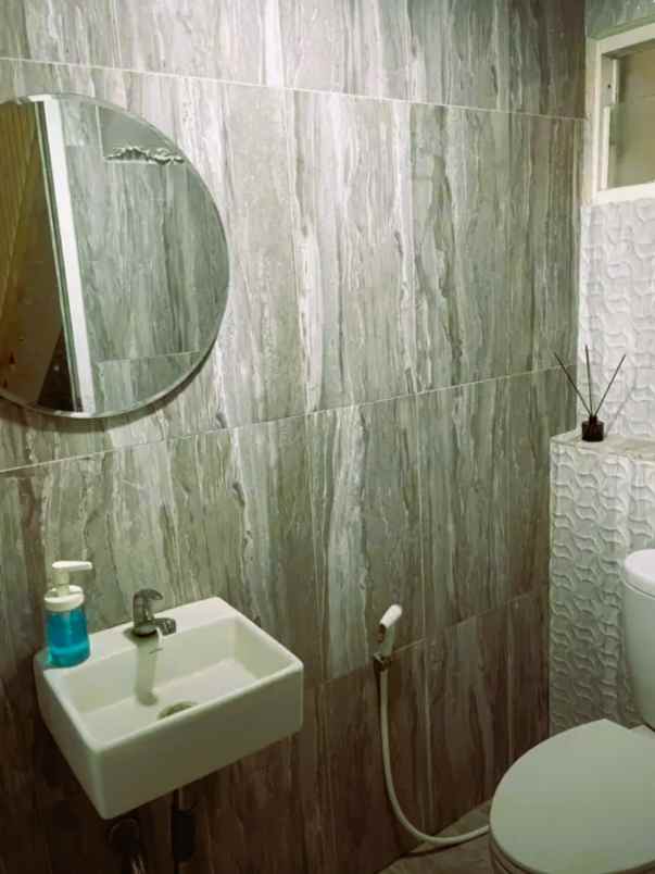 dijual rumah jln raya pondok betung