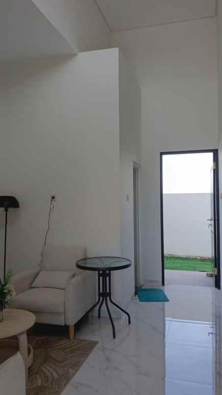 dijual rumah jumputrejo regency