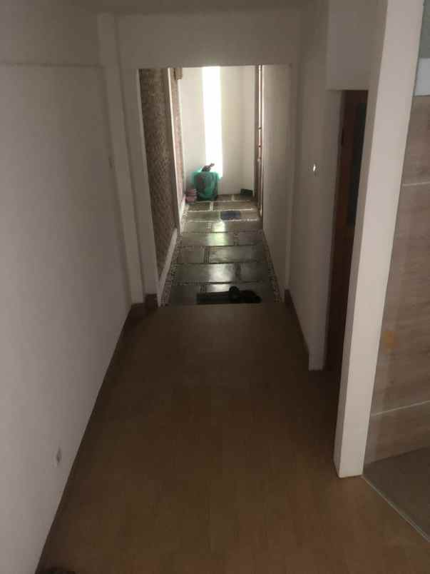 dijual rumah kalibaru timur v senen