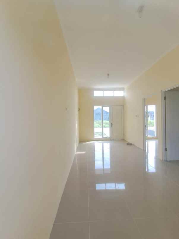 dijual rumah karang satria