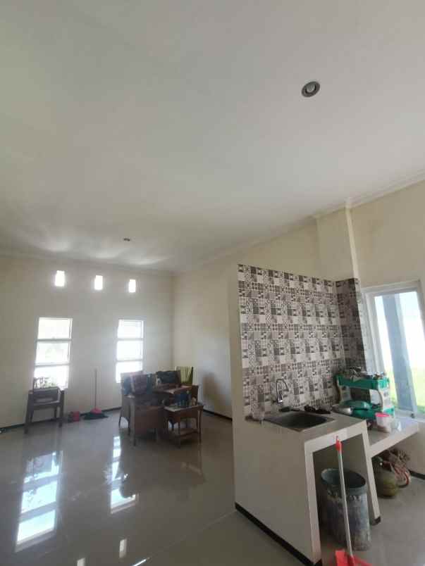 dijual rumah karangploso malang