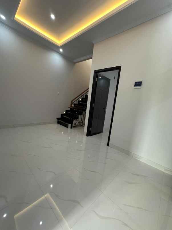 dijual rumah kebagusan pasar minggu