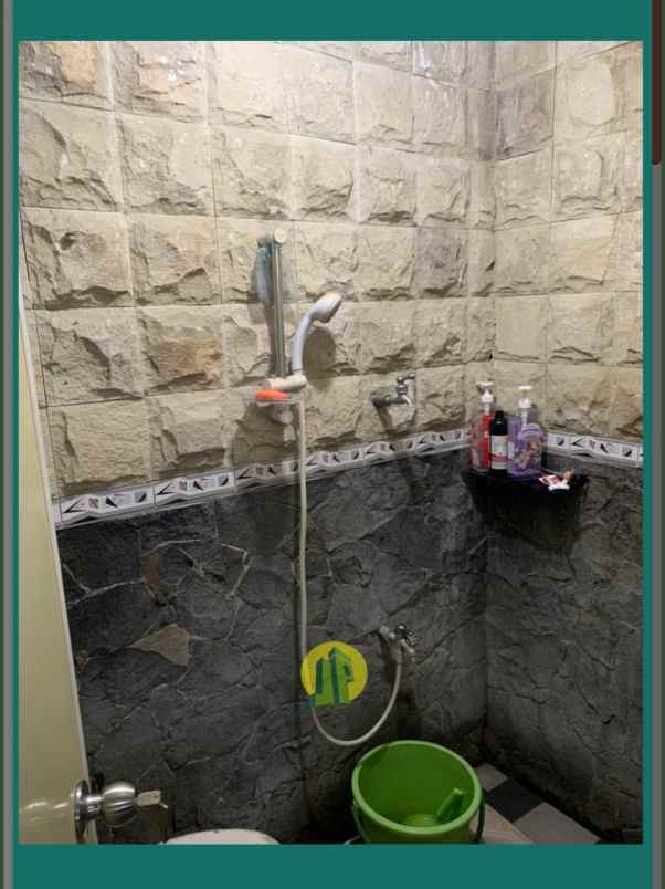 dijual rumah kemiri muka