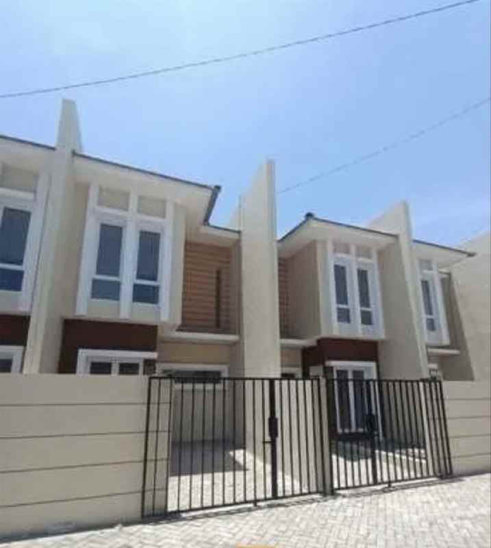 dijual rumah kencana residence