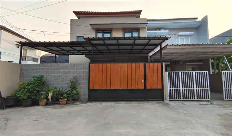 dijual rumah kodau jatiwarna bekasi