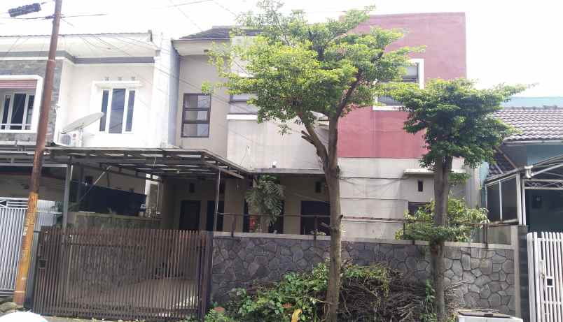 dijual rumah komp pratama asri cipamokolan