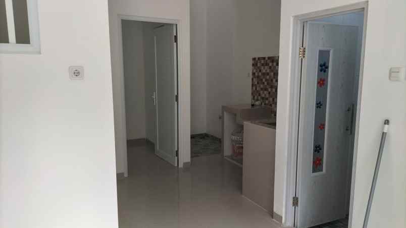 dijual rumah komp walikota kelapa gading