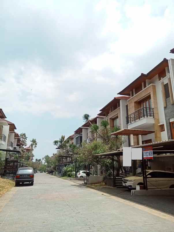 dijual rumah komplek de bale pakuan bandung