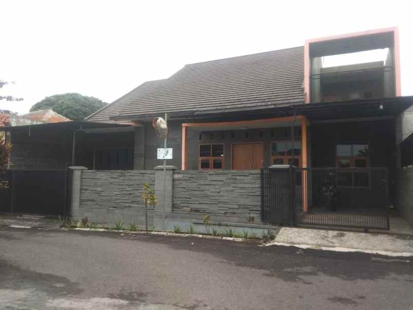dijual rumah komplek pptm cibabat cimahi