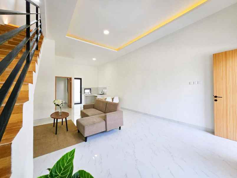 dijual rumah kota harapan indah bekasi